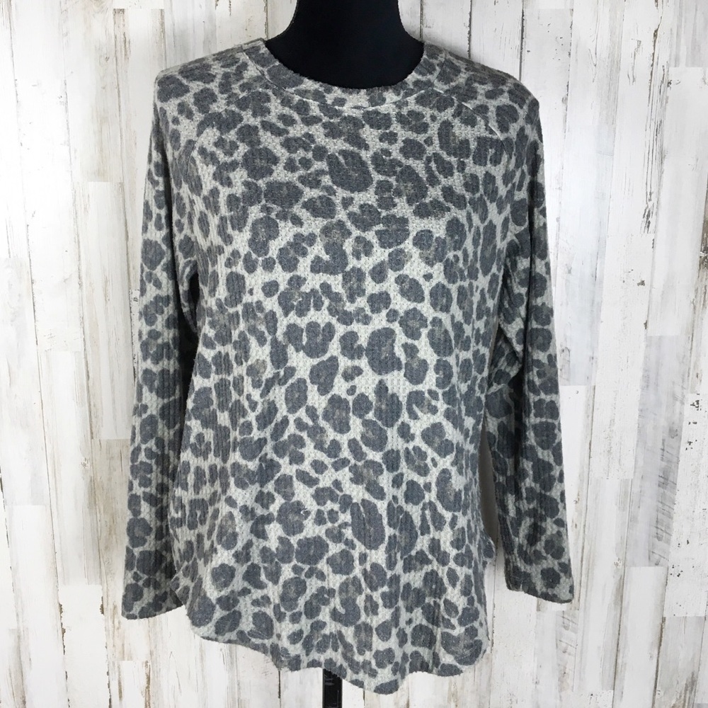 Peace & Pearls Waffle Knit Thermal Top Camo S